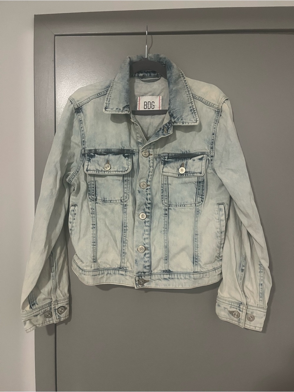BDG Light Wash Denim Jacket NWOT- Size medium
